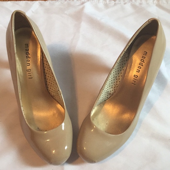Madden Girl Nude heels Sz 6.5 - Picture 8 of 16